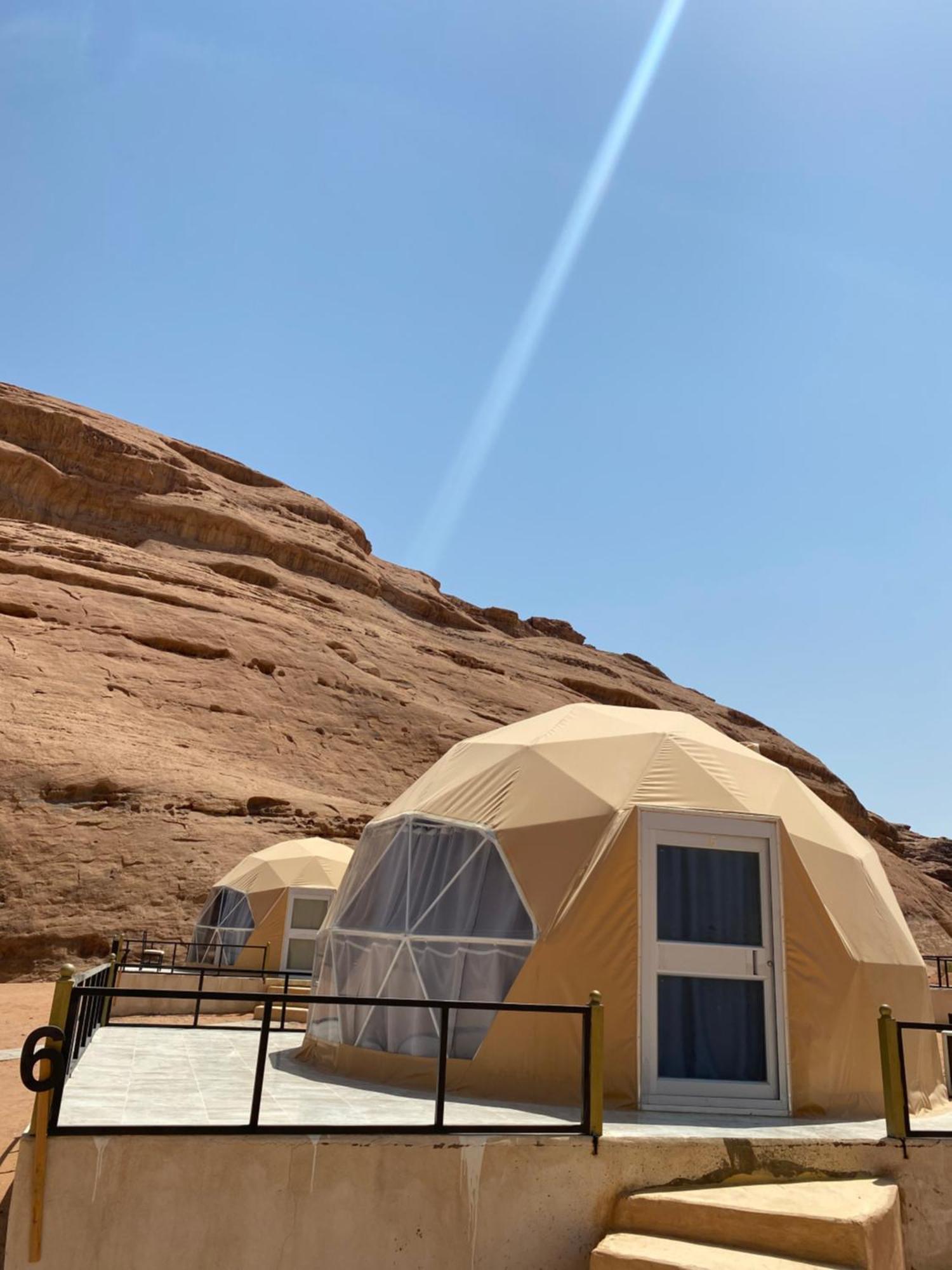 Julia Rum Luxury Camp Wadi Rum Exterior photo
